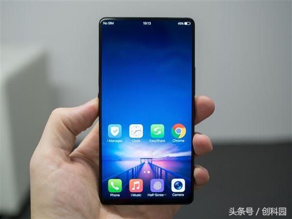 vivo NEX憑仗零邊框的真實全面屏成了現在最火的手機